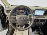 Certified 2022 Ford Maverick XL image 2