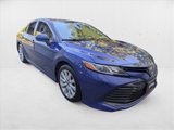 Used 2018 Toyota Camry LE image 3