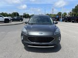 Used 2020 Ford Escape Titanium image 3