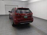 Used 2018 Nissan Rogue SV image 6