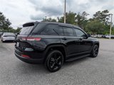 Certified 2025 Jeep Grand Cherokee Altitude image 4