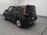 Used 2023 Kia Soul LX w/ LX Technology Package image 5