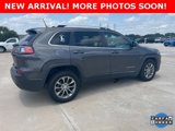Used 2020 Jeep Cherokee Latitude Plus w/ Comfort/Convenience Group image 3