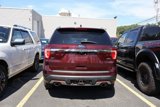 Used 2018 Ford Explorer XLT image 4