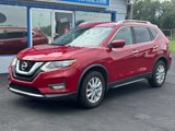 Used 2017 Nissan Rogue SV w/ SV Premium Package image 2