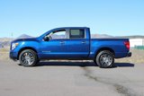 Used 2022 Nissan Titan SV image 3