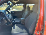 Used 2016 Toyota Tacoma TRD Sport image 2