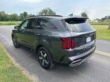 Used 2022 Kia Sorento EX w/ Panoramic Sunroof Package image 5