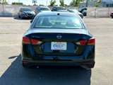 Used 2024 Nissan Altima 2.5 SV image 4