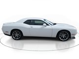 Used 2022 Dodge Challenger GT image 2