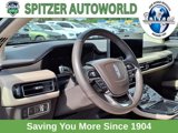 Used 2022 Lincoln Nautilus FWD image 3