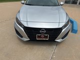 Used 2023 Nissan Altima 2.5 SV image 3