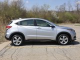 Certified 2022 Honda HR-V LX image 2