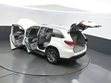 Used 2019 Toyota Highlander XLE image 2