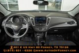 Used 2020 Chevrolet Malibu LT image 2