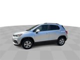 Certified 2022 Chevrolet Trax LT w/ LT Convenience Package image 4