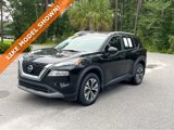Used 2023 Nissan Rogue SV image 3