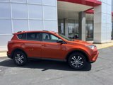 Used 2016 Toyota RAV4 LE image 2