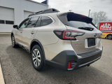 Used 2020 Subaru Outback Premium image 4