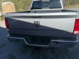 Used 2019 RAM 1500 Classic SLT w/ Luxury Group image 5