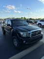 Used 2010 Toyota Tacoma 4x4 Double Cab image 2
