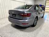Used 2019 Volkswagen Jetta SE w/ Cold Weather Package image 6