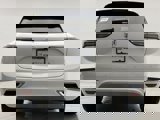 Used 2021 Buick Envision Avenir w/ Technology Package II image 4