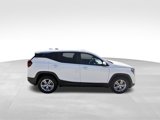 Used 2024 GMC Terrain SLE image 5