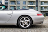 Used 2000 Porsche 911 Carrera 4 image 5