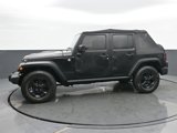 Used 2015 Jeep Wrangler Unlimited Sahara image 2