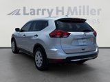 Used 2017 Nissan Rogue S image 3