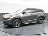 Used 2016 Toyota Highlander XLE image 4
