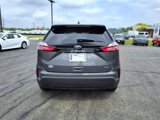 Certified 2024 Ford Edge SE image 4