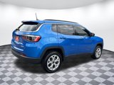 Used 2025 Jeep Compass Latitude image 3