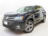 Used 2018 Volkswagen Atlas SE w/ R-Line Package image 2