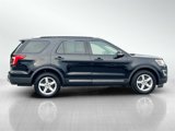 Used 2016 Ford Explorer XLT w/ Equipment Group 202A image 3
