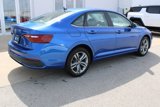 Used 2024 Volkswagen Jetta SE w/ Panoramic Sunroof Package image 6