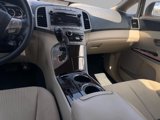 Used 2010 Toyota Venza image 4