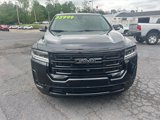 Used 2023 GMC Acadia SLT w/ Elevation Edition image 3