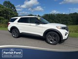 Certified 2022 Ford Explorer XLT w/ Equipment Group 202A image 2