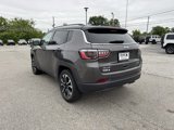 Used 2022 Jeep Compass Limited image 3