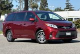 Used 2019 Toyota Sienna L image 2