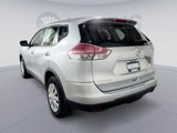 Used 2015 Nissan Rogue S image 4