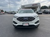 Used 2020 Ford Edge Titanium image 2