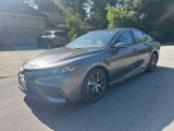 Used 2022 Toyota Camry SE image 3