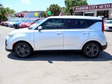 Used 2021 Kia Soul EX image 2