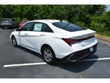 New 2025 Hyundai Elantra SE image 2