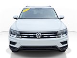Used 2019 Volkswagen Tiguan SE image 2