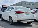 Used 2020 Nissan Versa SV image 3