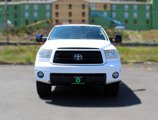 Used 2011 Toyota Tundra 4x4 CrewMax image 2
